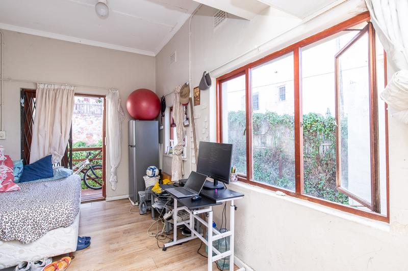 1 Bedroom Property for Sale in Muizenberg Western Cape